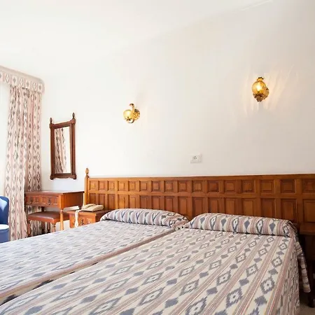 Ilusion Moreyo - Adults Only 4* Cala Bona (Mallorca)